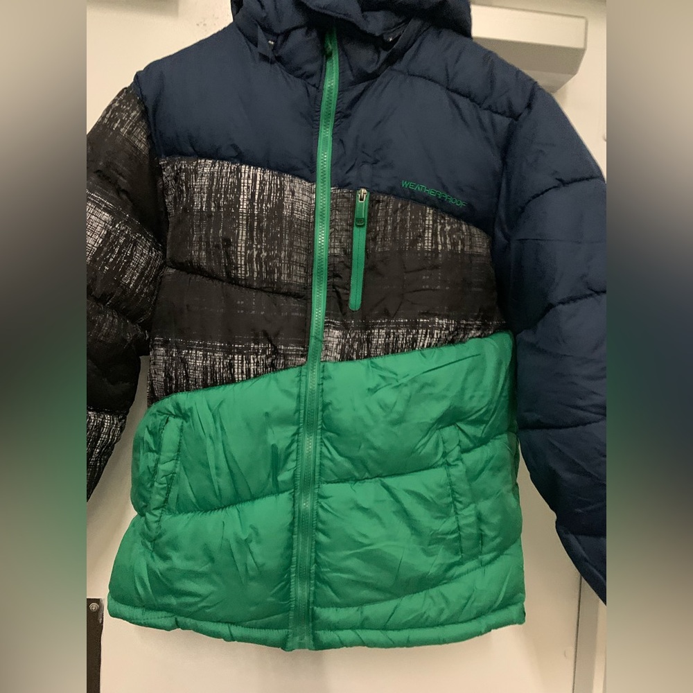 Waterproof jackets - Picture 2 of 9